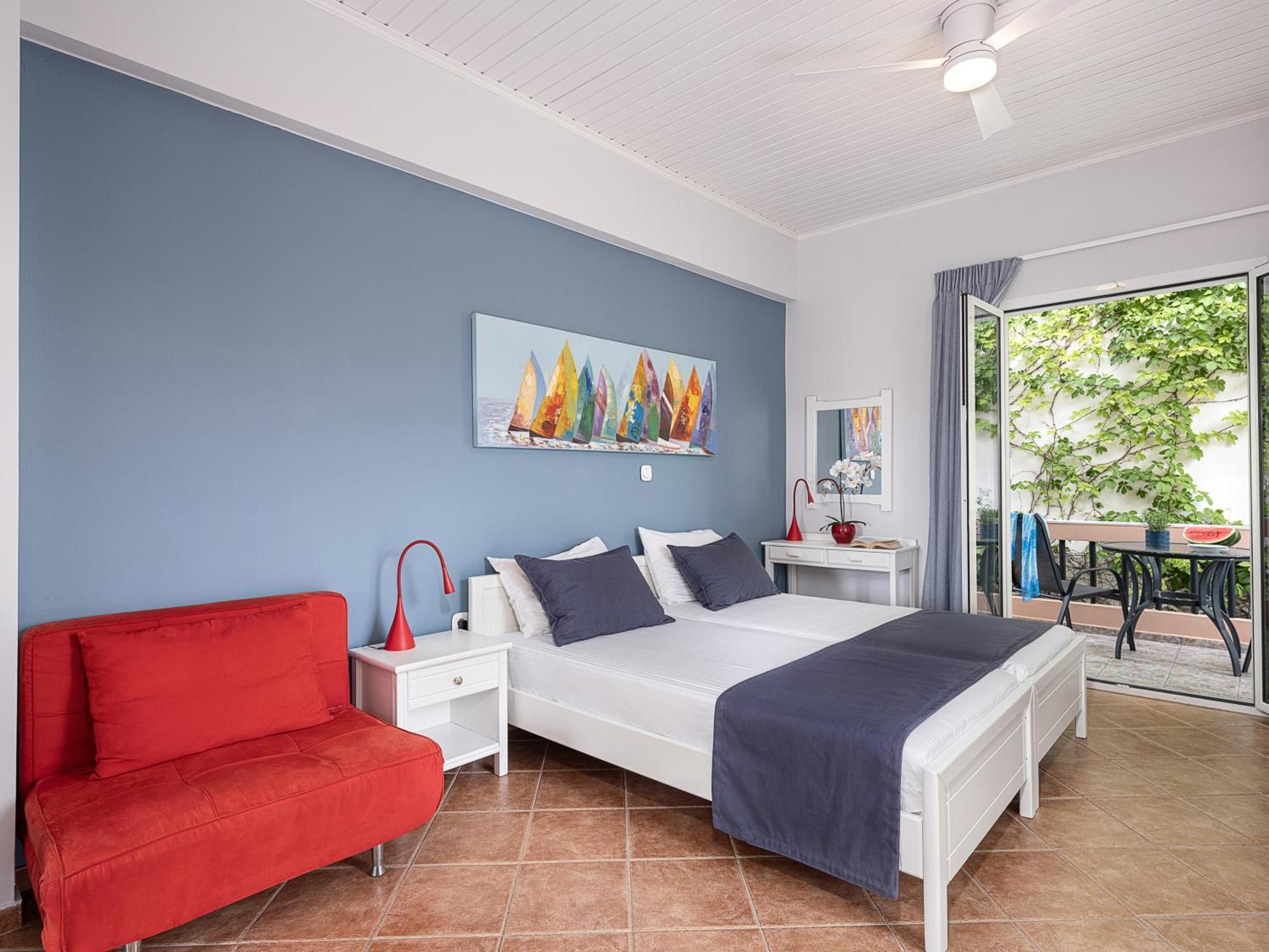 Elena Seafront Luxury Apartments Almirída Phòng bức ảnh