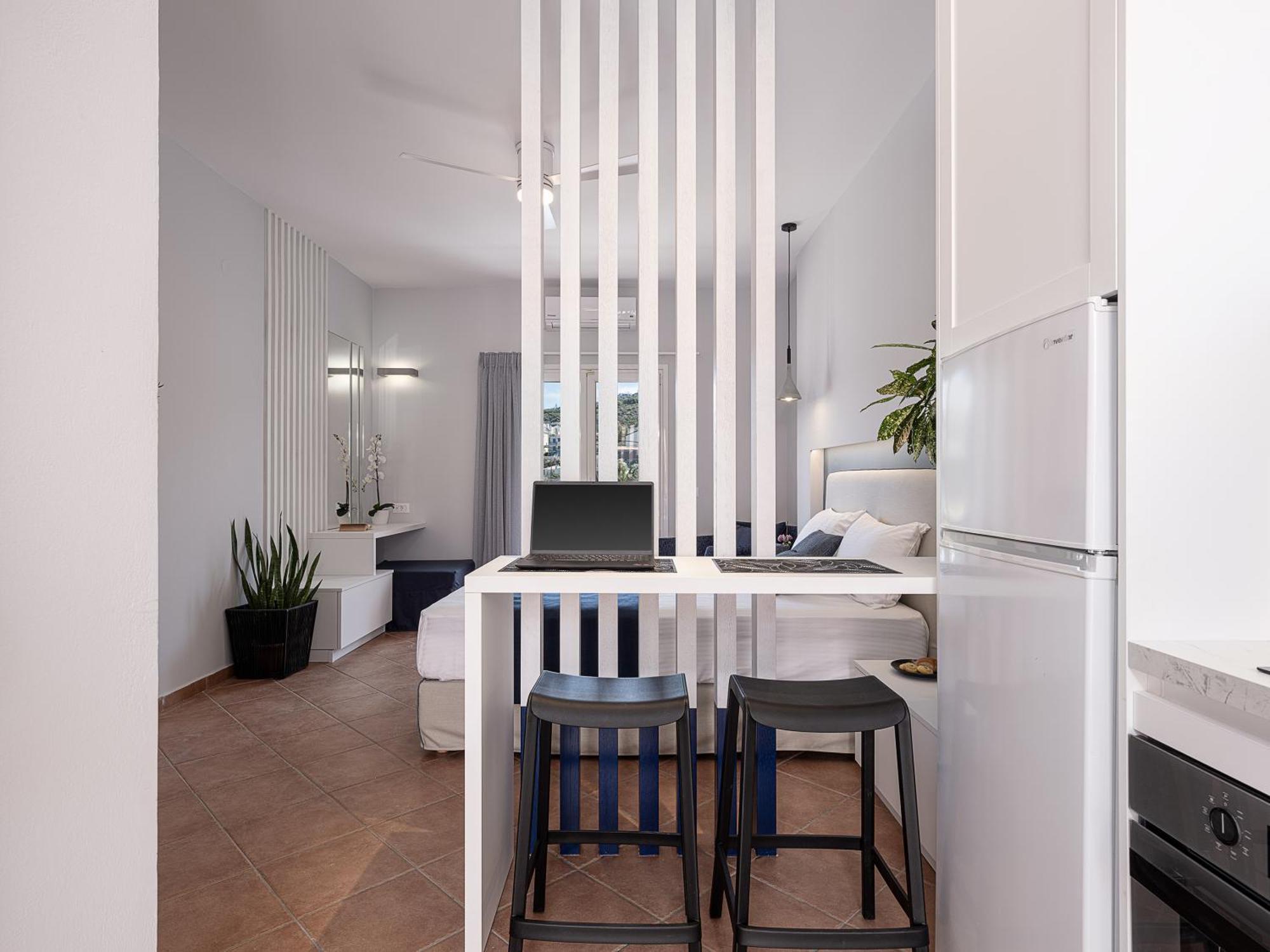 Elena Seafront Luxury Apartments Almirída Ngoại thất bức ảnh