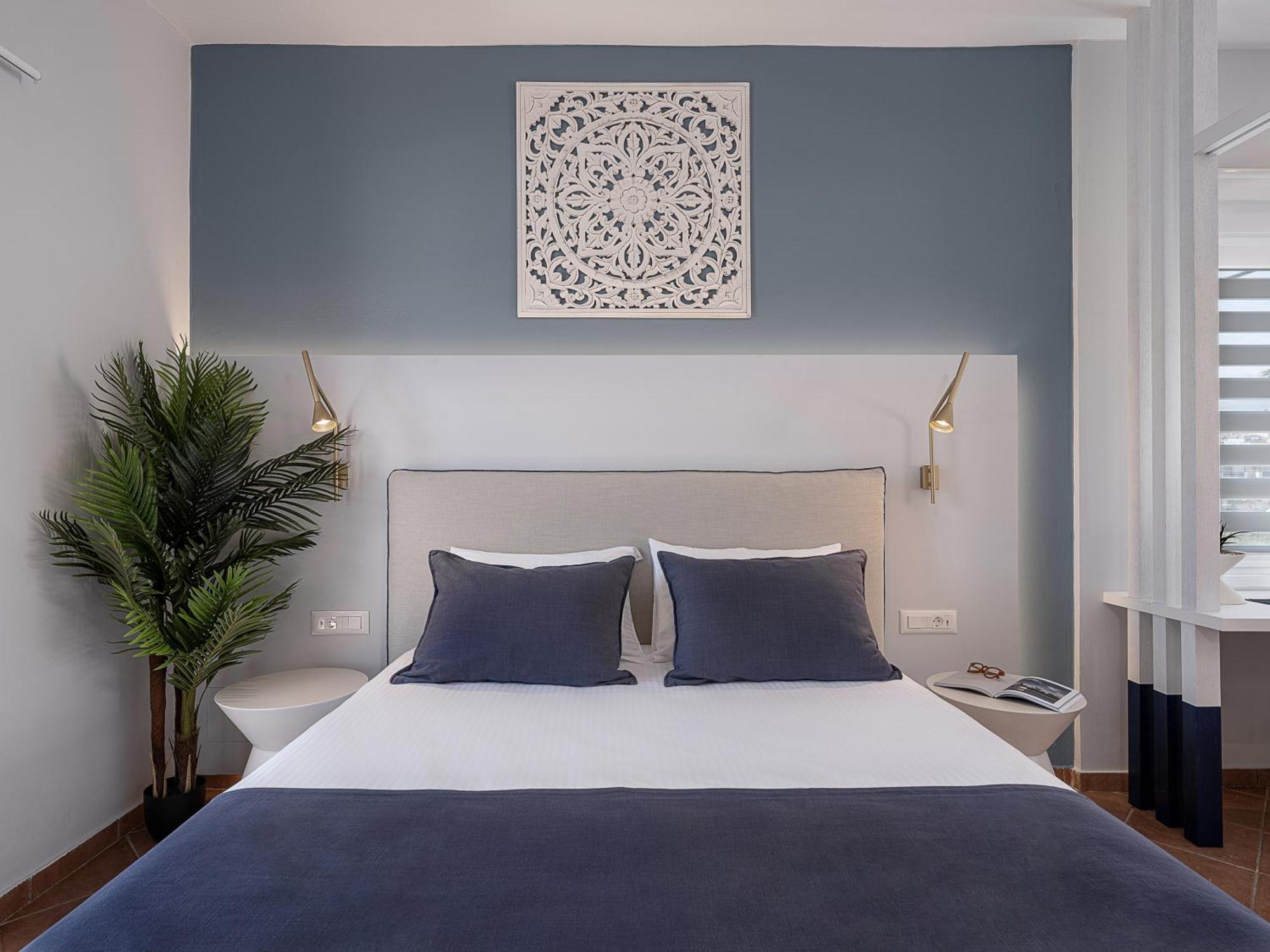 Elena Seafront Luxury Apartments Almirída Ngoại thất bức ảnh